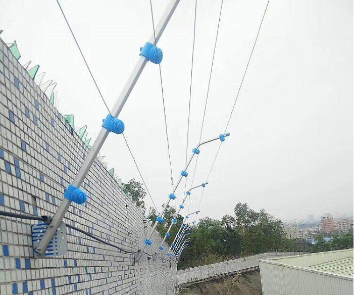 电子围栏位于深圳龙岗威捷科技园